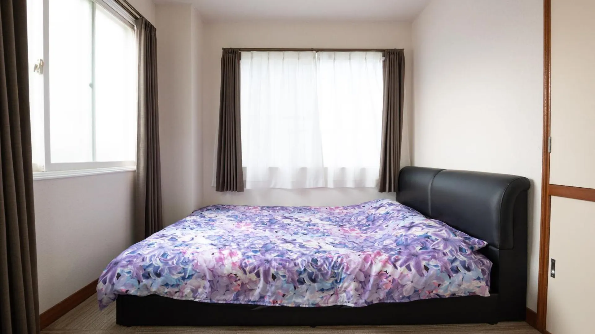 カプリス豊平公園305 Apartment Sapporo 0*,  Japan